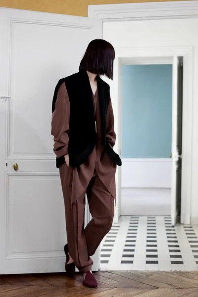 Look 13